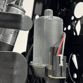 Porsche Cayenne 2011-2018 Front Right Passenger Top Seat Track Rail Frame OEM Porsche Cayenne 2011-2018 Front Right Passenger Top Seat Track Rail Frame OEM