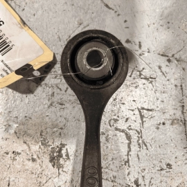 REAR FORWARD LATERAL ARM Left or Right SIDE OEM 1PCS 07-12 MERCEDES GL450 GL550 REAR FORWARD LATERAL ARM Left or Right SIDE OEM 1PCS 07-12 MERCEDES GL450 GL550