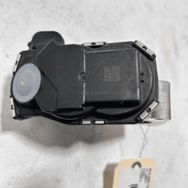 2018-2020 GMC TERRAIN 2.0L ENGINE COOLANT WATER OUTLET FLANGE OEM