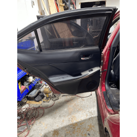 18-23 GMC TERRAIN FRONT RIGHT PASSENGER SIDE DOOR WINDOW REGULATOR W/ MOTOR OEM