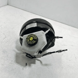 2017 - 2020 BMW 430i XDRIVE Brake Master Cylinder with Brake Booster OEM