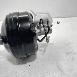 2017 - 2020 BMW 430i XDRIVE Brake Master Cylinder with Brake Booster OEM