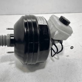 2017 - 2020 BMW 430i XDRIVE Brake Master Cylinder with Brake Booster OEM