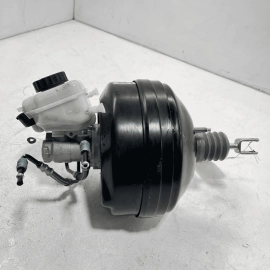 2017 - 2020 BMW 430i XDRIVE Brake Master Cylinder with Brake Booster OEM