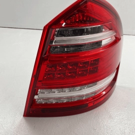 2010-2012 Mercedes X164 GL450 Right Passenger Side Taillight Lamp 1648203664 OEM