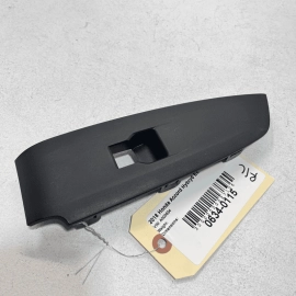 REAR DRIVER SIDE DOOR WINDOW SWITCH BEZEL PANEL TRIM OEM 2018-2020 HONDA ACCORD REAR DRIVER SIDE DOOR WINDOW SWITCH BEZEL PANEL TRIM OEM 2018-2020 HONDA ACCORD