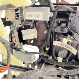 FRONT RIGHT PASSENGER SEAT LOWER TRACK FRAME BLACK OEM PORSCHE CAYENNE 2011-2017