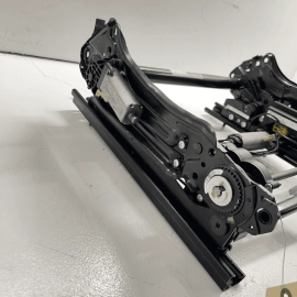 MERCEDES ML350 ML320 ML500 2006-2011 FRONT PASSENGER SEAT BOTTOM TRACK FRAME OEM MERCEDES ML350 ML320 ML500 2006-2011 FRONT PASSENGER SEAT BOTTOM TRACK FRAME OEM