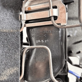 INFINITI 2009 FX35 FX50 FRONT RIGHT PASSENGER SEAT LOWER TRACK FRAME OEM INFINITI 2009 FX35 FX50 FRONT RIGHT PASSENGER SEAT LOWER TRACK FRAME OEM