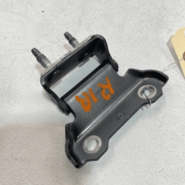 15-21 LEXUS NX200T NX300H REAR LOWER PASSENGER SIDE DOOR HINGE GRAY OEM *1H9* 15-21 LEXUS NX200T NX300H REAR LOWER PASSENGER SIDE DOOR HINGE GRAY OEM *1H9*