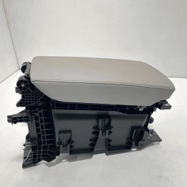 2018-2020 HONDA ACCORD CENTER CONSOLE STORAGE COMPARTMENT BOX ARMREST OEM