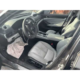 2018-2020 HONDA ACCORD REAR PASSENGER DOOR SILL SCUFF PLATE STEP COVER PANEL OEM 2018-2020 HONDA ACCORD REAR PASSENGER DOOR SILL SCUFF PLATE STEP COVER PANEL OEM