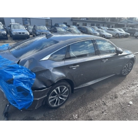 2018-2020 HONDA ACCORD FRONT LEFT DRIVER SIDE DOOR CORNER TRIM COVER PANEL OEM 2018-2020 HONDA ACCORD FRONT LEFT DRIVER SIDE DOOR CORNER TRIM COVER PANEL OEM