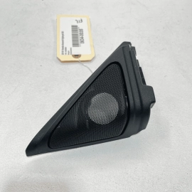 2018-2020 HONDA ACCORD FRONT LEFT DRIVER SIDE DOOR CORNER TRIM COVER PANEL OEM 2018-2020 HONDA ACCORD FRONT LEFT DRIVER SIDE DOOR CORNER TRIM COVER PANEL OEM