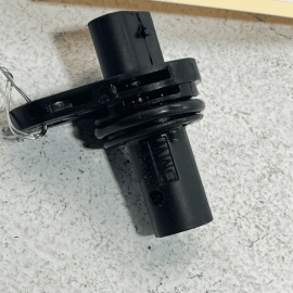 2017 - 2020 BMW 430i XDRIVE Engine Camshaft Cam Shaft Position Sensor OEM