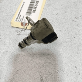 HONDA ACCORD HYBRID 18-20 2.0L ENGINE VARIABLE VALVE TIMING CONTROL SOLENOID OEM