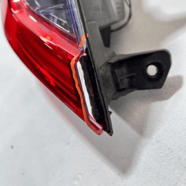 2018-20 HONDA ACCORD HYBRID REAR DRIVER SIDE OUTER TAILLIGHT LAMP OEM (DAMAGED)