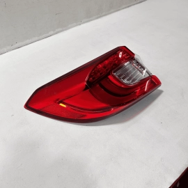 2018-20 HONDA ACCORD HYBRID REAR DRIVER SIDE OUTER TAILLIGHT LAMP OEM (DAMAGED)