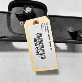 2018-2020 HONDA ACCORD TRUNK LID LICENSE PLATE LIGHT MOLDING COVER GARNISH OEM 2018-2020 HONDA ACCORD TRUNK LID LICENSE PLATE LIGHT MOLDING COVER GARNISH OEM