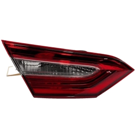 2018 - 2020 TOYOTA CAMRY REAR LEFT DRIVER SIDE INNER TAILLIGHT LAMP OEM