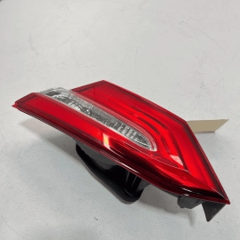 2018 - 2020 TOYOTA CAMRY REAR RIGHT PASSENGER SIDE INNER TAILLIGHT LAMP OEM