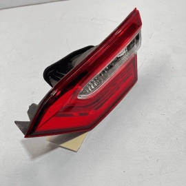 2018 - 2020 TOYOTA CAMRY REAR RIGHT PASSENGER SIDE INNER TAILLIGHT LAMP OEM