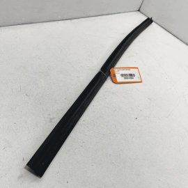 2018-2023 TOYOTA CAMRY FRONT RIGHT OR LEFT DOOR LOWER WEATHERSTRIP SEAL OEM 1PCS