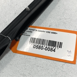 2018-2023 TOYOTA CAMRY FRONT RIGHT OR LEFT DOOR LOWER WEATHERSTRIP SEAL OEM 1PCS