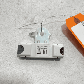 2018-23 TOYOTA CAMRY REAR RIGHT PASSENGER SIDE ANTENNA AMPLIFIER MODULE UNIT OEM