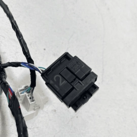 2019-2023 TOYOTA CAMRY FRONT RIGHT PASSENGER SIDE DOOR WIRE WIRING HARNESS OEM 2019-2023 TOYOTA CAMRY FRONT RIGHT PASSENGER SIDE DOOR WIRE WIRING HARNESS OEM