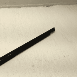 2011-2016 BMW 550i xDrive Front Left Driver Door Window Outer Belt Molding OEM