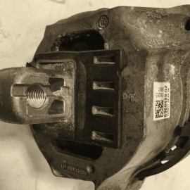 2018-2020 BMW 530XE G30 ENGINE MOTOR LEFT DRIVER SIDE MOUNT SUPPORT OEM