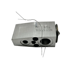 VOLKSWAGEN PASSAT 2012-2022 AIR CONDITIONING AC EXPANSION VALVE CONNECTOR OEM