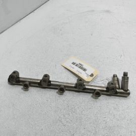 Engine Left Side Fuel Injector Rail 3.6L GMC Acadia 2009-2016 OEM