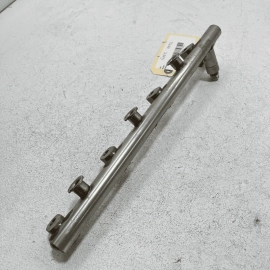 Engine Left Side Fuel Injector Rail 3.6L GMC Acadia 2009-2016 OEM
