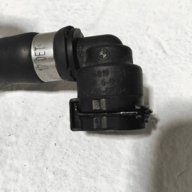 2014-16 BMW 5 6 SERIES 550i 4.4L ENGINE LEFT COOLANT OVERFLOW HOSE TUBE PIPE OEM