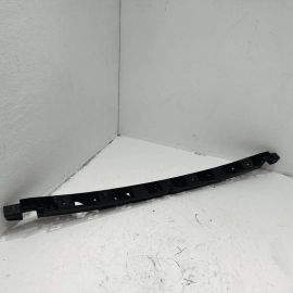2016-2018 AUDI A6 REAR BUMPER CENTER GUIDE MOUNT BRACKET SUPPORT OEM