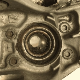 2012-2018 AUDI A6 S6 REAR LEFT DRIVER SIDE SPINDLE KNUCKLE HUB OEM
