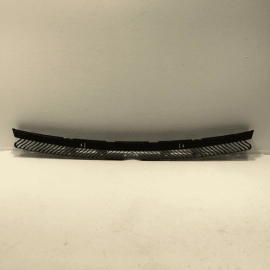 2021 - 2025 Volkswagen Atlas Rear Bumper Center Support Bracket OEM