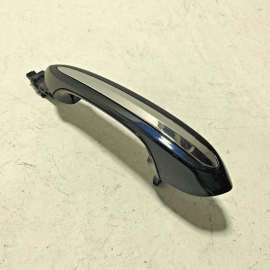 18-20 BMW 530E FRONT PASSENGER SIDE DOOR EXTERIOR HANDLE COMFORT ACCESS A89 OEM