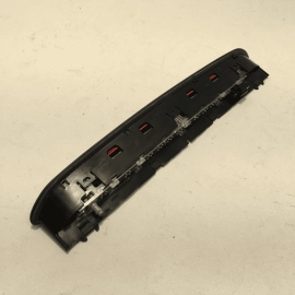 2018-2023 VOLKSWAGEN OEM ATLAS REAR 3RD THIRD HIGH MOUNT BRAKE STOP LIGHT LAMP