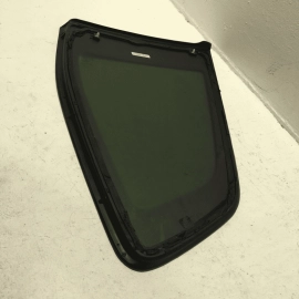 2018-2025 Volkswagen Atlas Rear Passenger Right Side Quarter Window Glass OEM