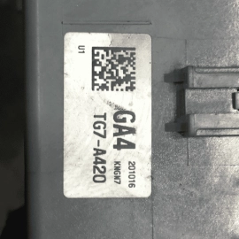 2020-2022 Honda Pilot Cabin Fuse Relay Box Junction Block Unit OEM