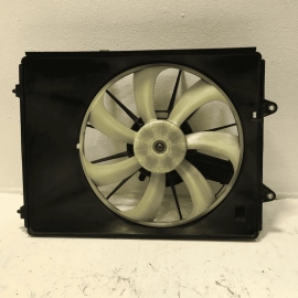 16-22 HONDA PILOT FRONT PASSANGER SIDE RADIATOR COOLING FAN MOTOR & SHROUD OEM