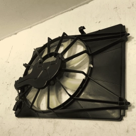 16-22 HONDA PILOT FRONT PASSANGER SIDE RADIATOR COOLING FAN MOTOR & SHROUD OEM