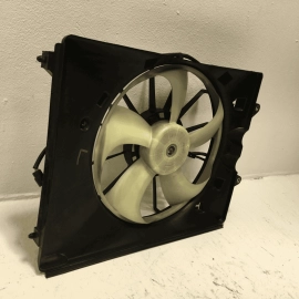16-22 HONDA PILOT FRONT DRIVER SIDE RADIATOR COOLING FAN MOTOR & SHROUD OEM