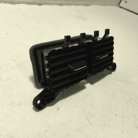 2018-2023 VOLKSWAGEN ATLAS REAR CONSOLE AIR VENT AC GRILLE TRIM OEM