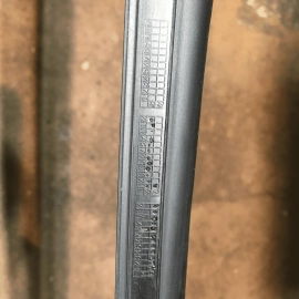 AUDI A6 S6 FRONT RIGHT PASSENGER SIDE WINDSHIELD STRIP SEAL MOLDING 12-2018 OEM