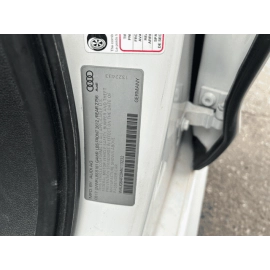 AUDI A6 S6 FRONT DRIVER DOOR GLASS RUN CHANNEL WEATHERSTRIP SEAL 2016-2018 OEM