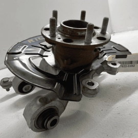 2021 - 2023 KIA K5 REAR LEFT DRIVER SIDE SUSPENSION KNUCKLE W/WHEEL HUB OEM